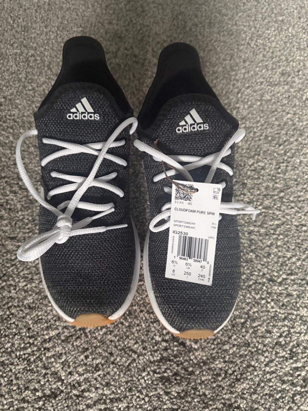 NWT adidas Cloudform Black Knit Sneakers with White Laces - 8